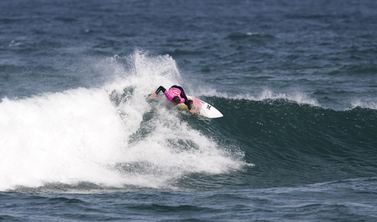 218 Conner Coffin in Piha Photo: Surfing America/Billy Watts