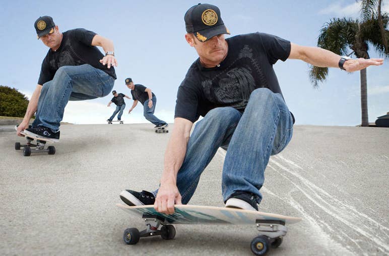 Carver Skateboards | The Fort Knox - Surfer