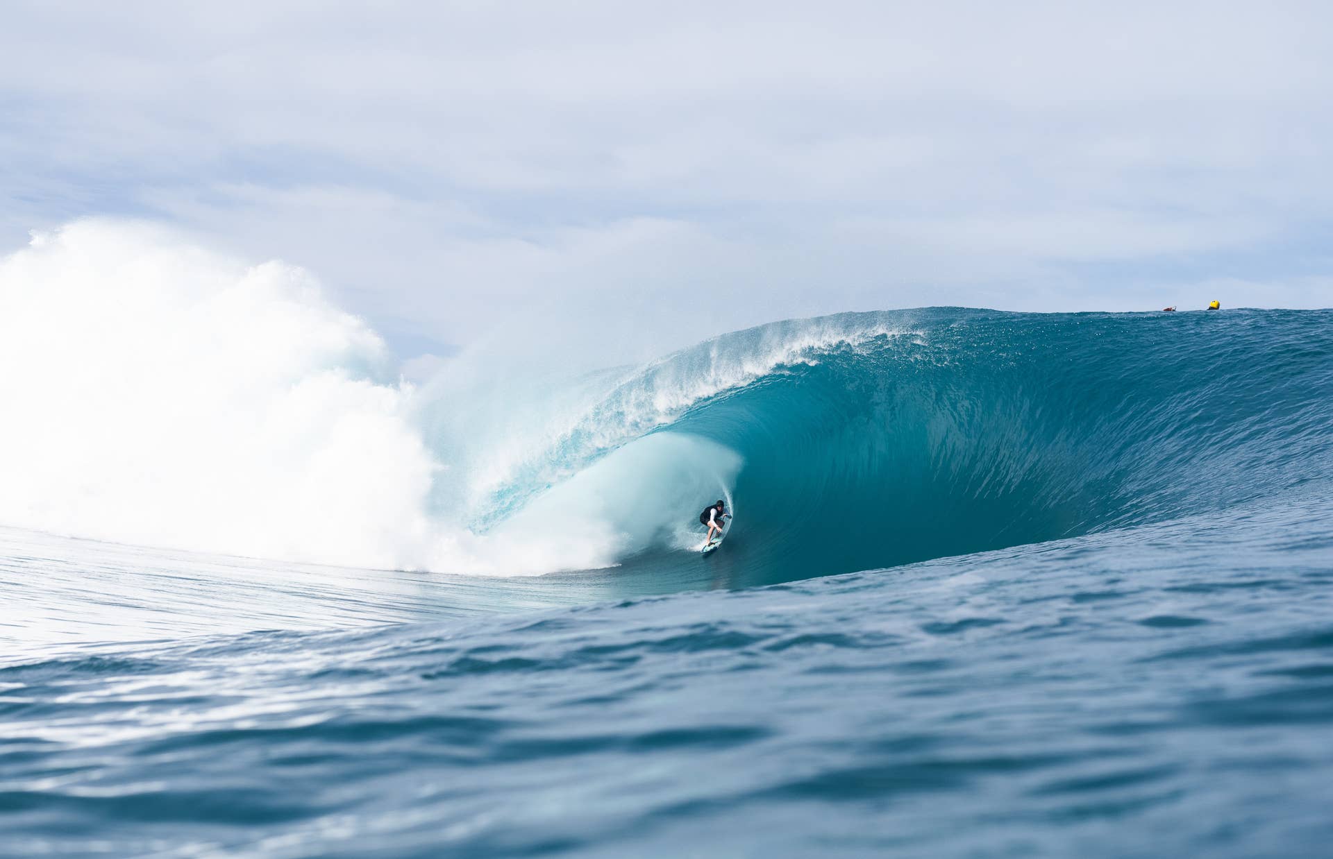 Photos: The World's Best Surfers Tackle Massive Teahupo'o - Surfer