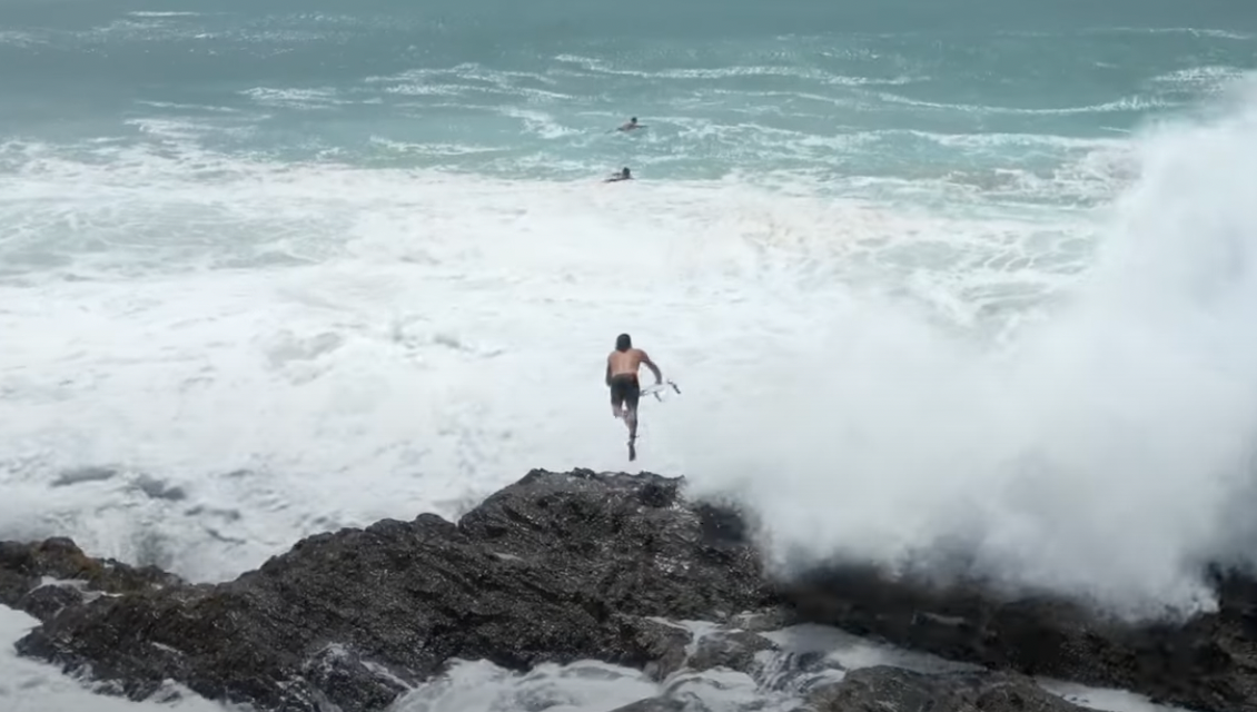 Painted Rocks Surfer World Champion Surfer Washed on Rocks, Loses Wedding Ring (Watch) - Surfer