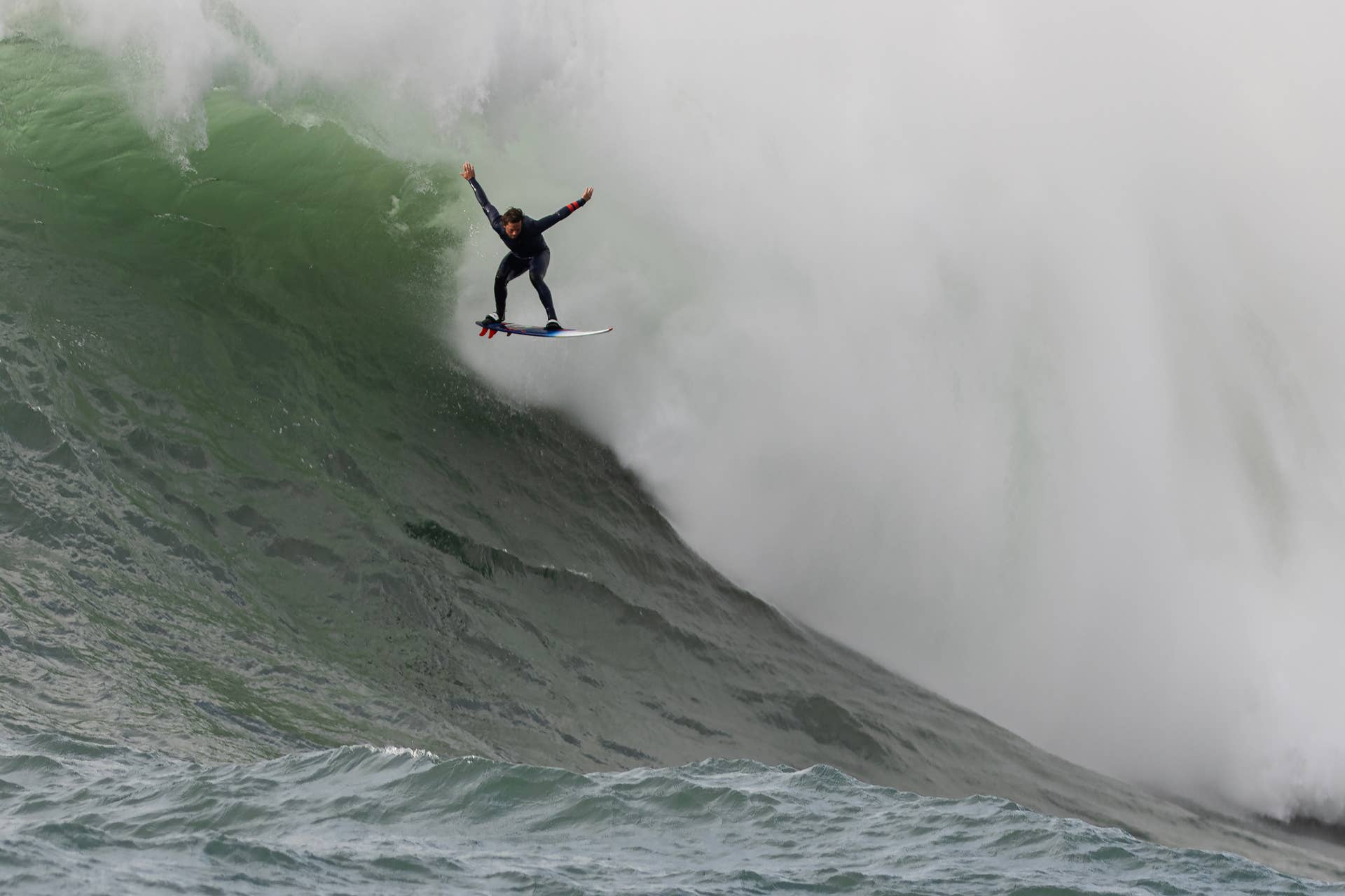 Kai Lenny Blows Minds at Pumping Sunset (Video) - Surfer