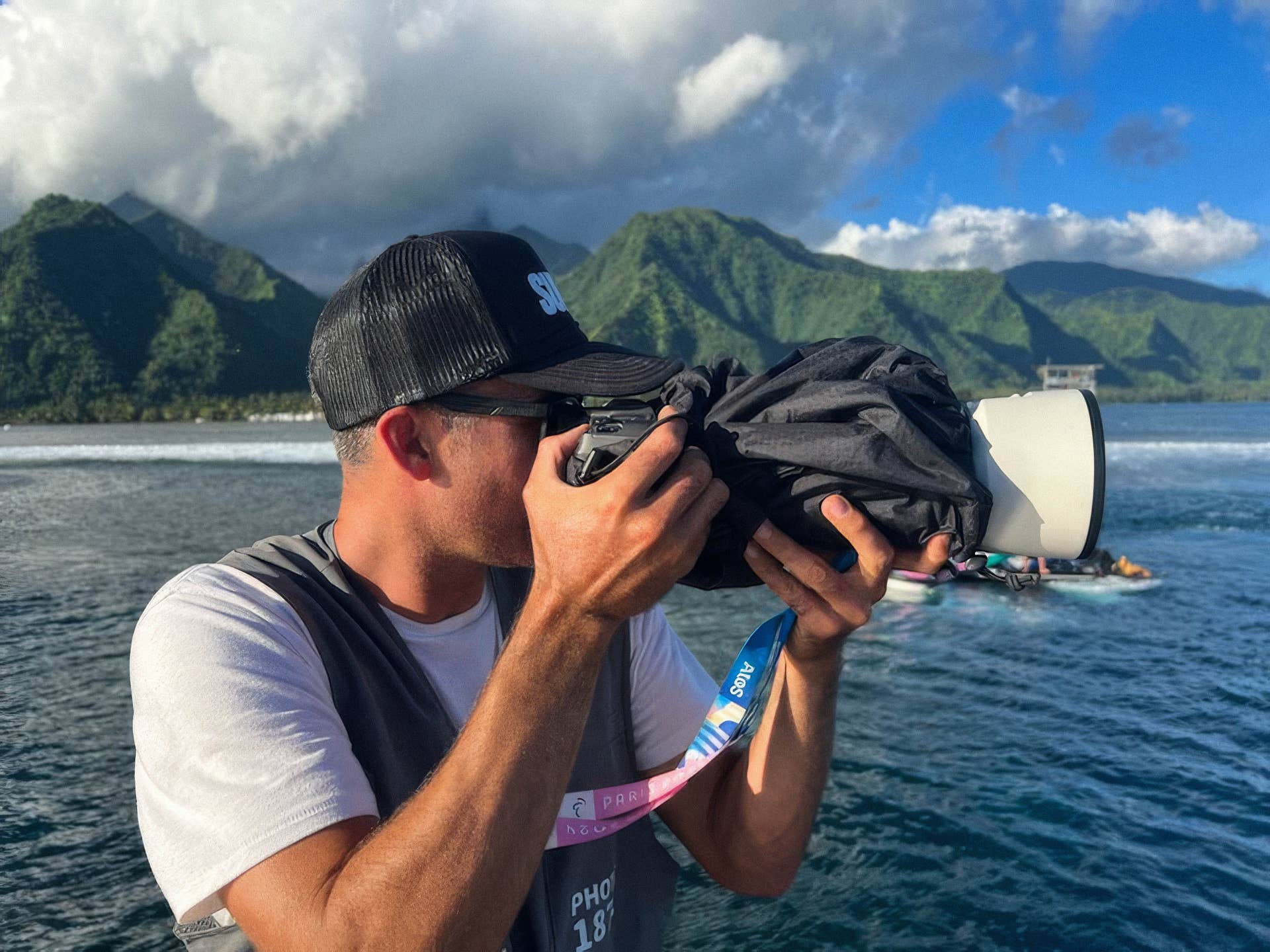 What's It Like to Photograph Olympic Surfing? - Surfer