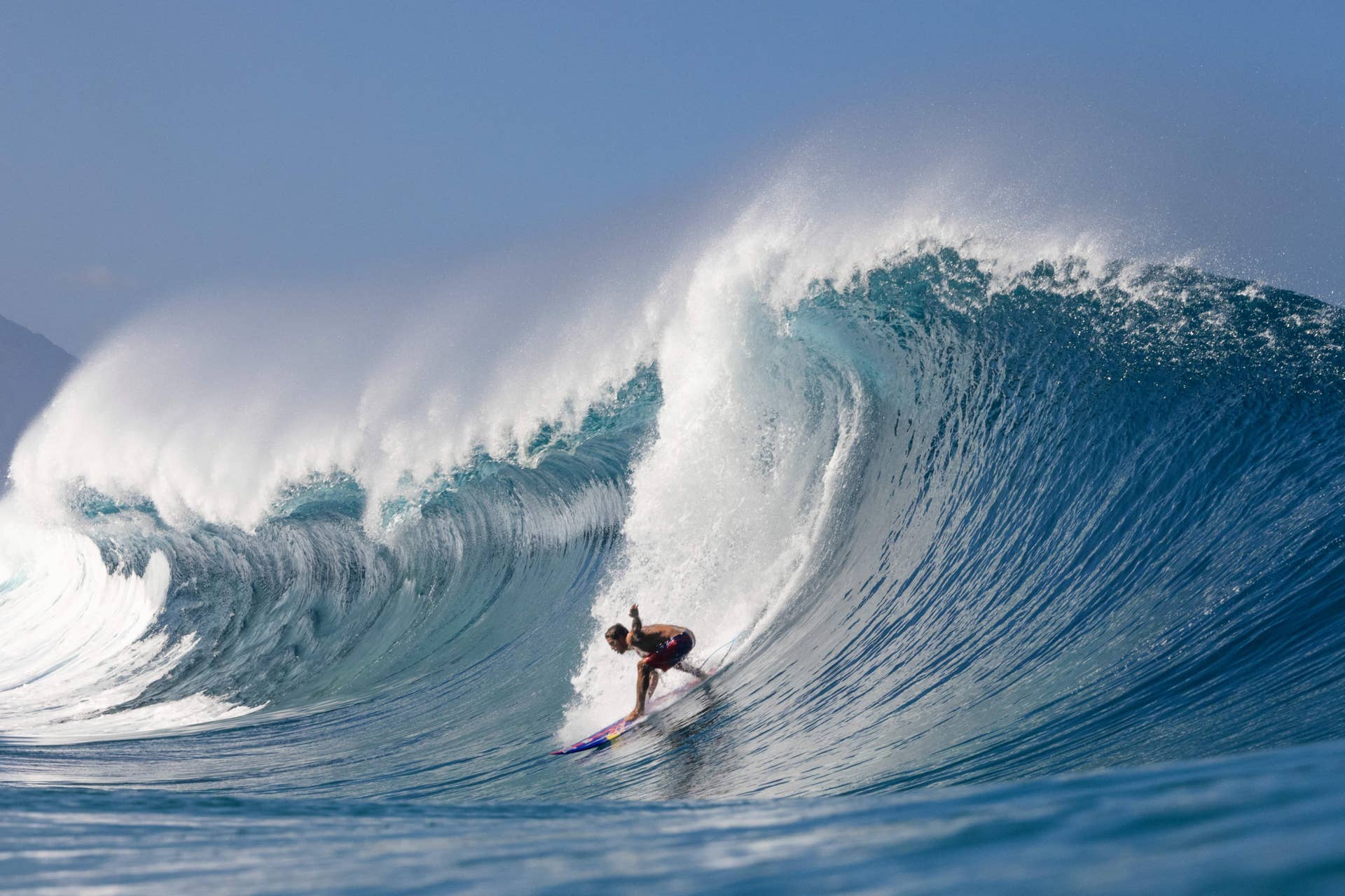 Watch: Kai Lenny's “Biggest Wave I've Surfed Switch Stance” - Surfer