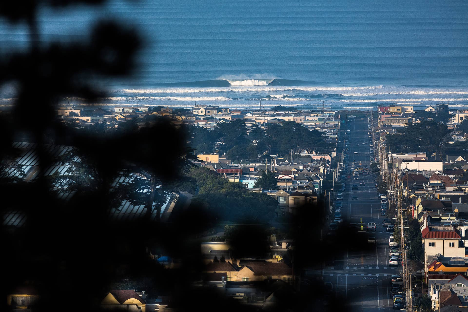 Rare Double-Overhead Swell Turns Deadly at San Francisco’s Ocean Beach