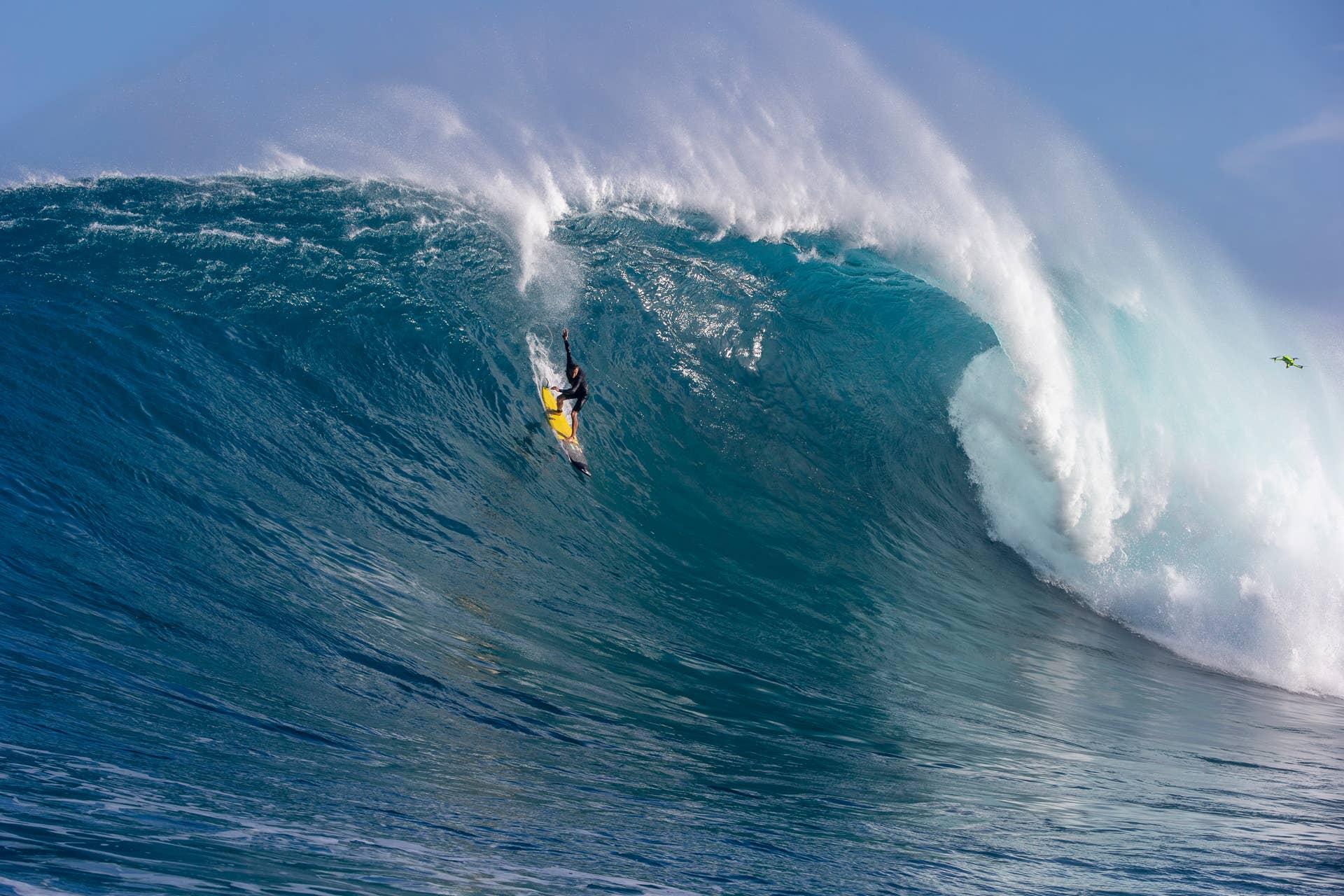 photos-big-wave-surfers-go-on-a-5-day-jaws-bender-surfer