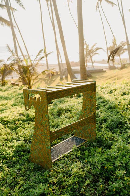Beach Rack Plastic The World's First Surf Rack Made From 100% Waste Plastic - Surfer