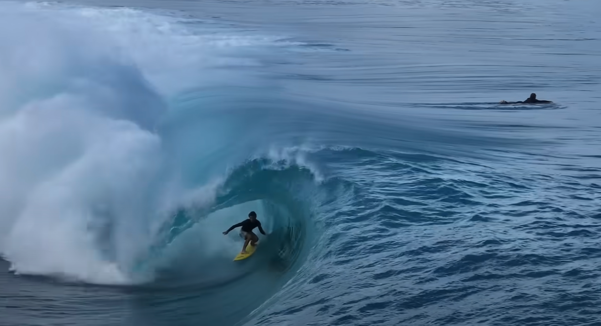 VANSノースショア　ハワイ2024 パイプマスターズ　ビーチタオル 2024 Vans Pipe Masters Invitees Officially Confirmed - Surfer