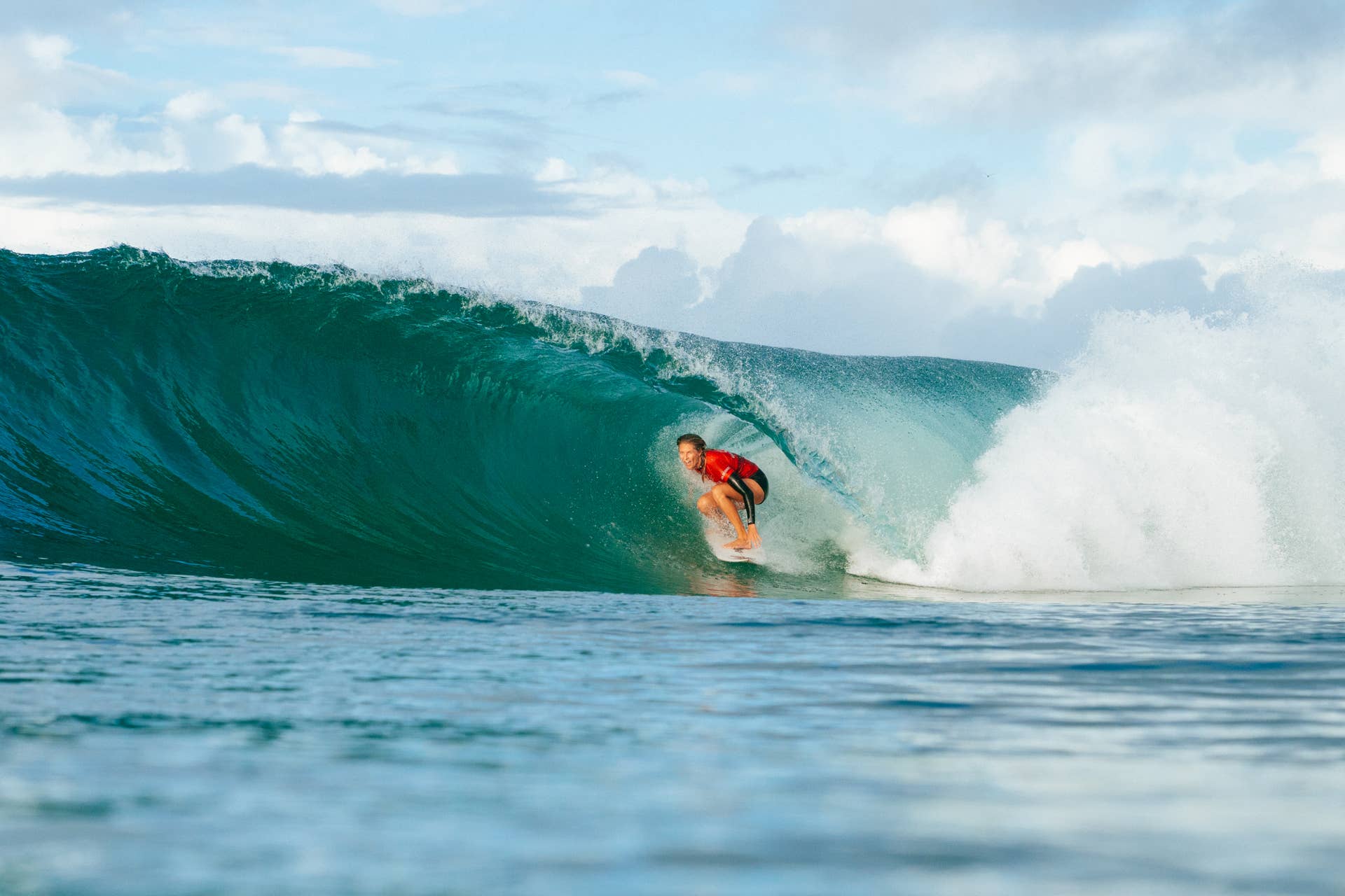 Sutfers Australian Women Surfers Face Significant Barriers To Getting Barreled ...