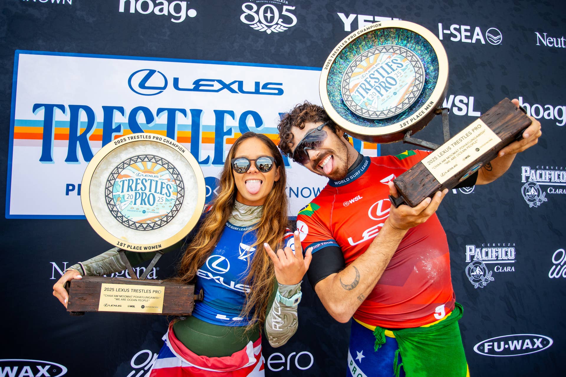 Yago Dora, Bettylou Sakura Johnson Dominate Lexus Trestles Pro