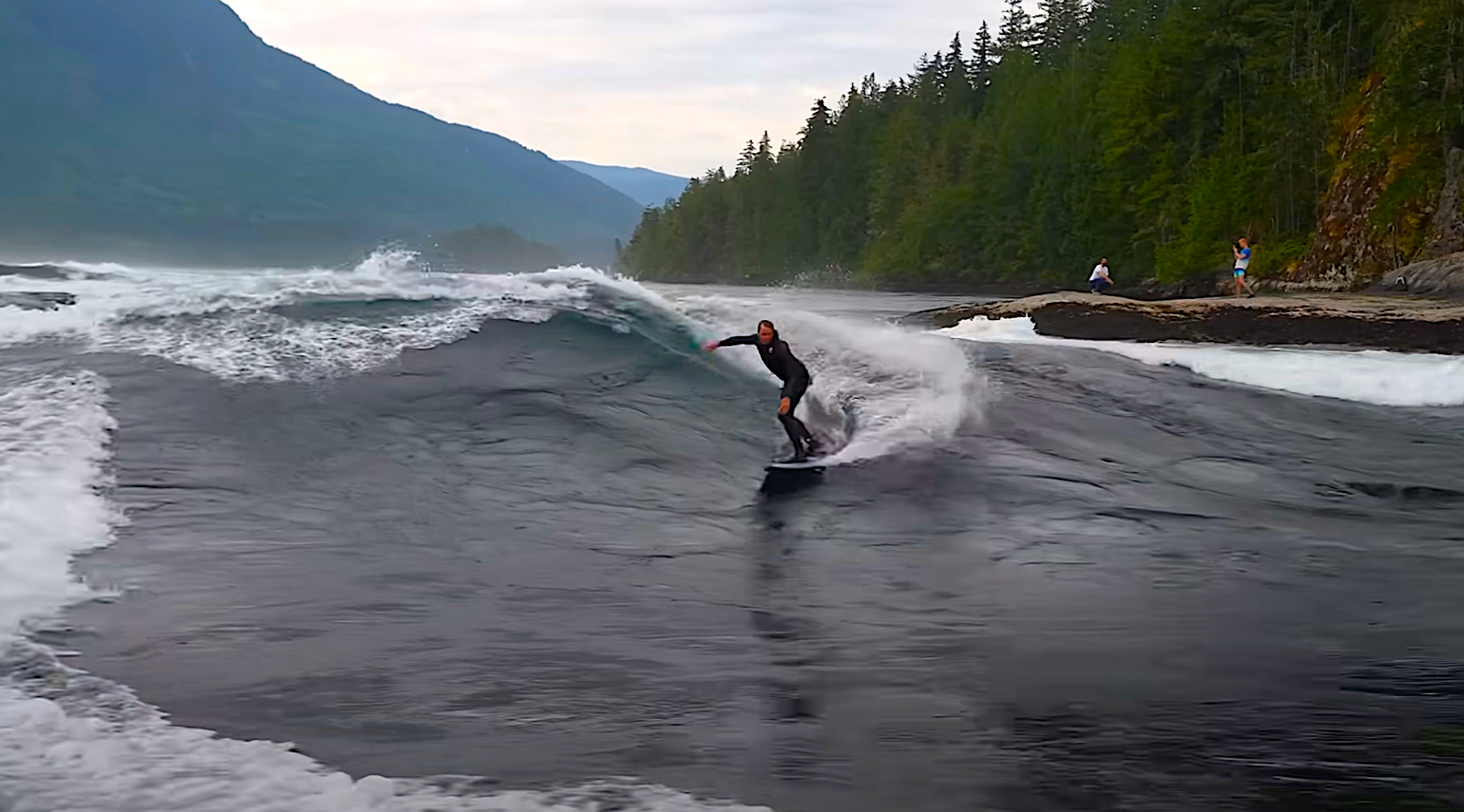 job-river-surf.png