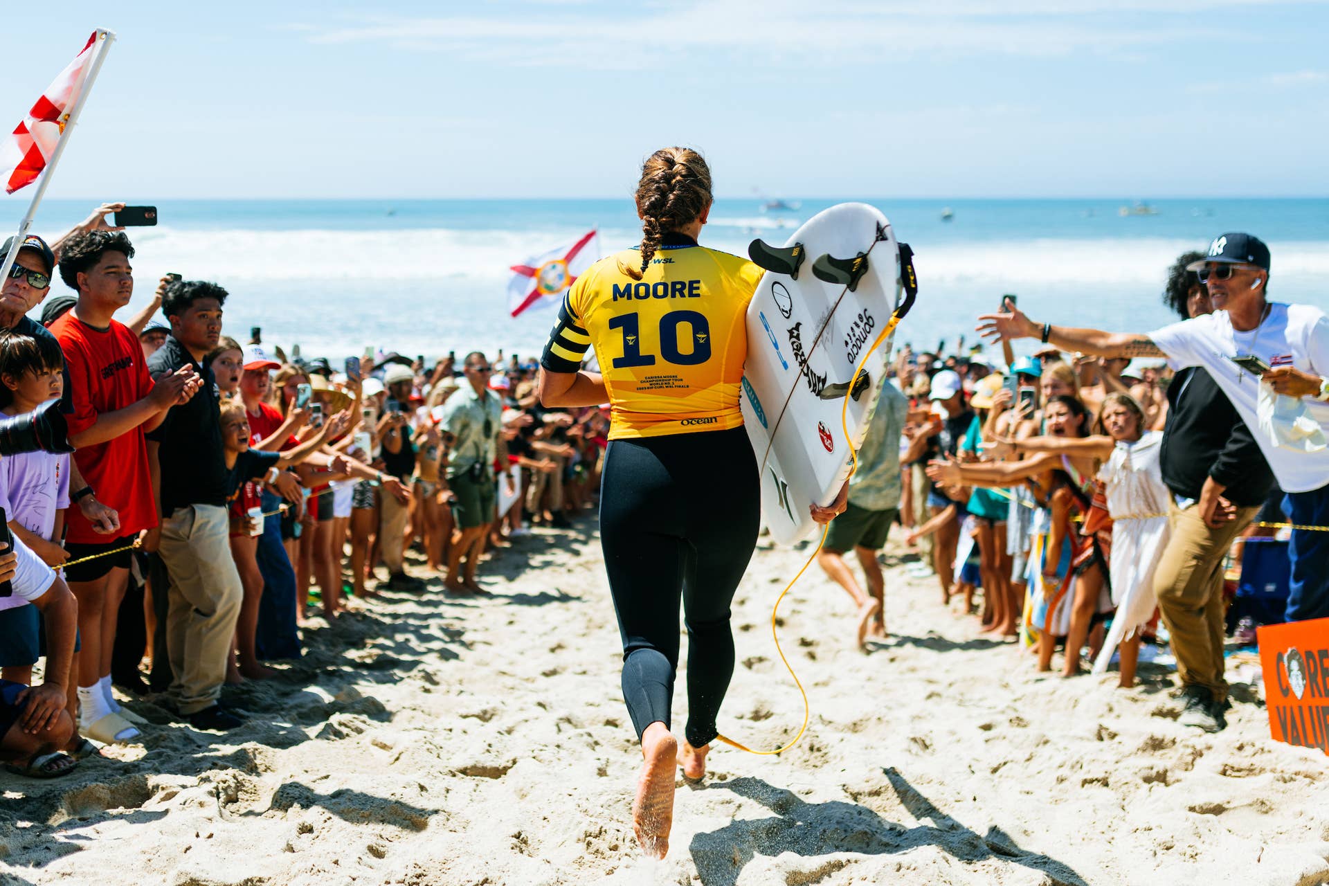 carissa-moore-lower-trestles.