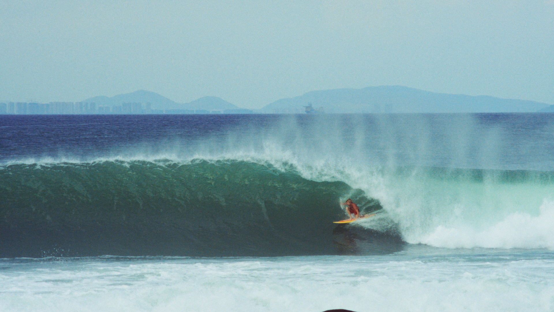 Harry Bryant Toys With Cloudbreak & a Hidden River Mouth - Surfer