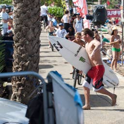 From WWII to Tsunamis: The Hidden History of Oahu’s Iconic Bike Path (Video)