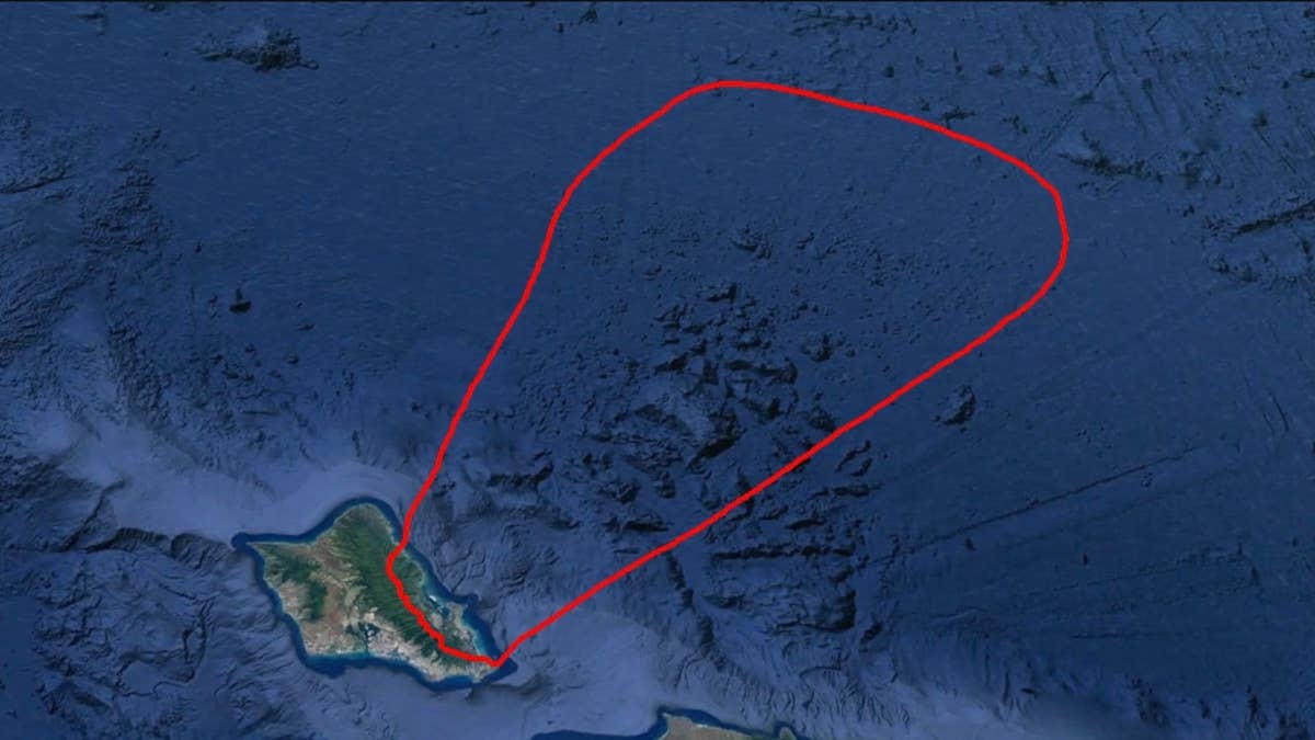 500ft Ancient Tsunami Split Hawaii in Half and Is Still Visible Today (Video)