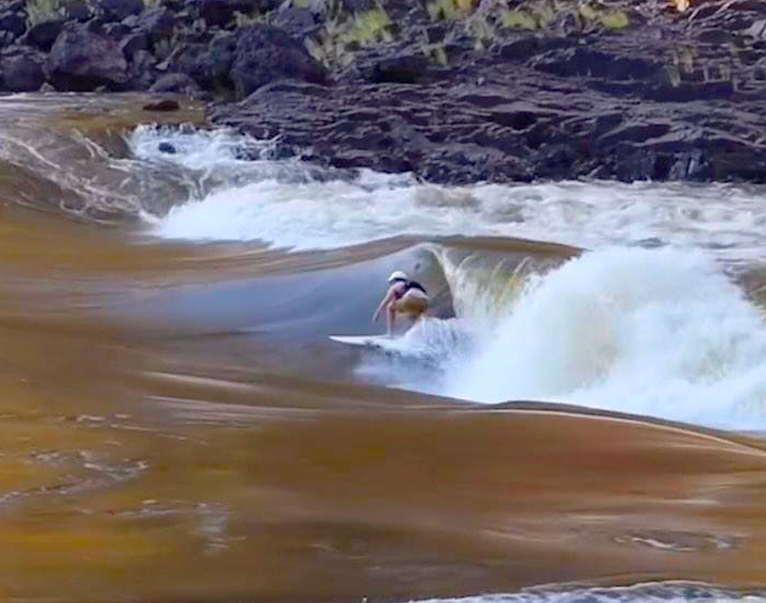 zambezi-river-surfing.png?