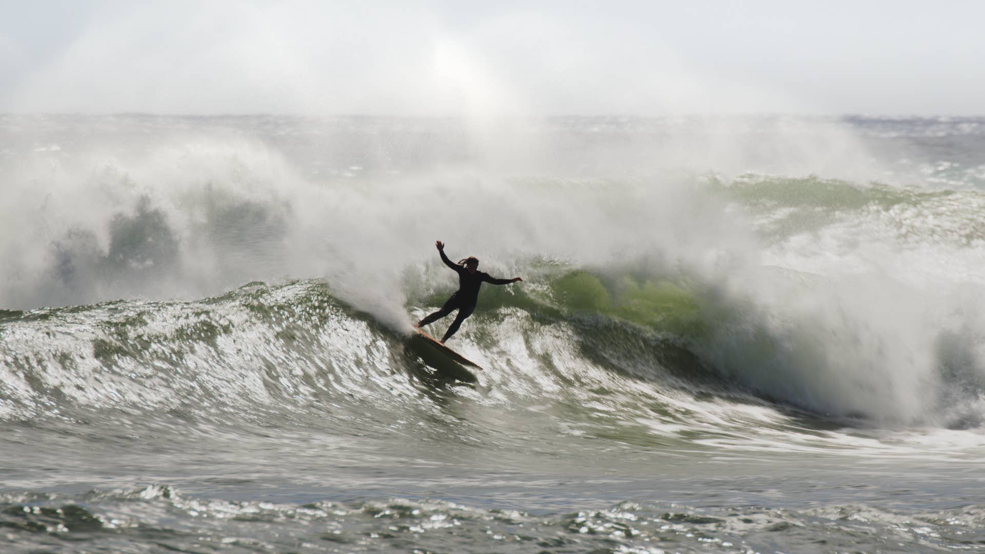 Futures Releases Jordy Smith Signature Fin - Surfer