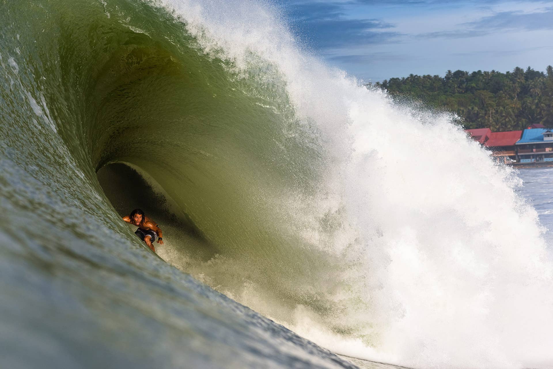 The Mountain and The Wave: The Quiksilver Story - Surfer