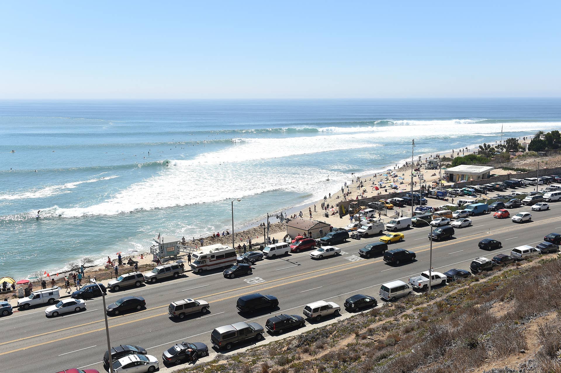 Hurricane Marie Sets Up Wild Weekend of Surf For Southern California