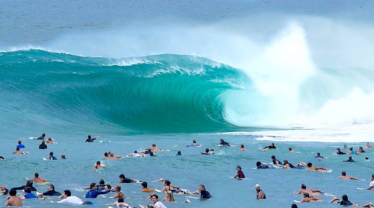 ナショナル フィンがピッキング チャンピオンズ 1979-1994 Mick Fanning Wins The 2007 World Title & Hang Loose Pro - Surfer