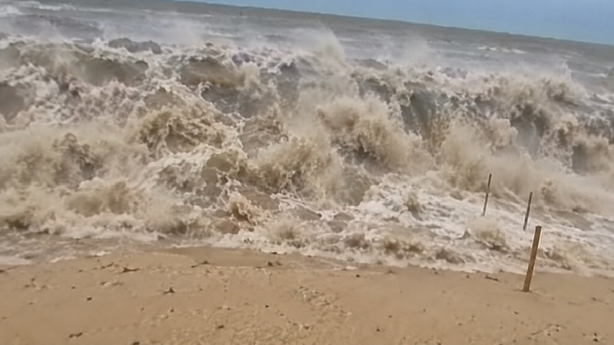 Watch Rare Meteotsunami Swallow Brazil Beach in 20 Seconds (Video)