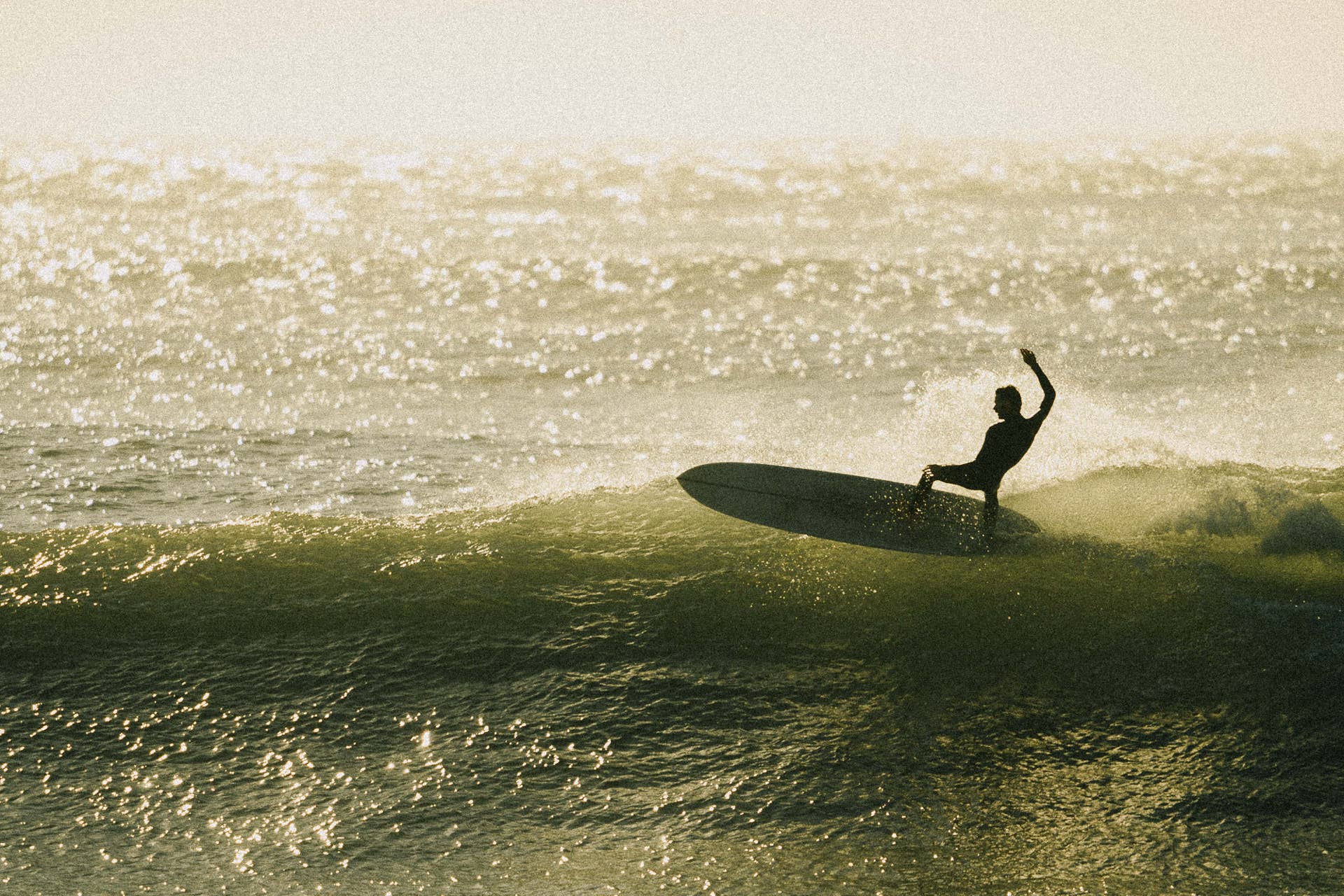 Rob Machado Releases Signature Fin - Surfer