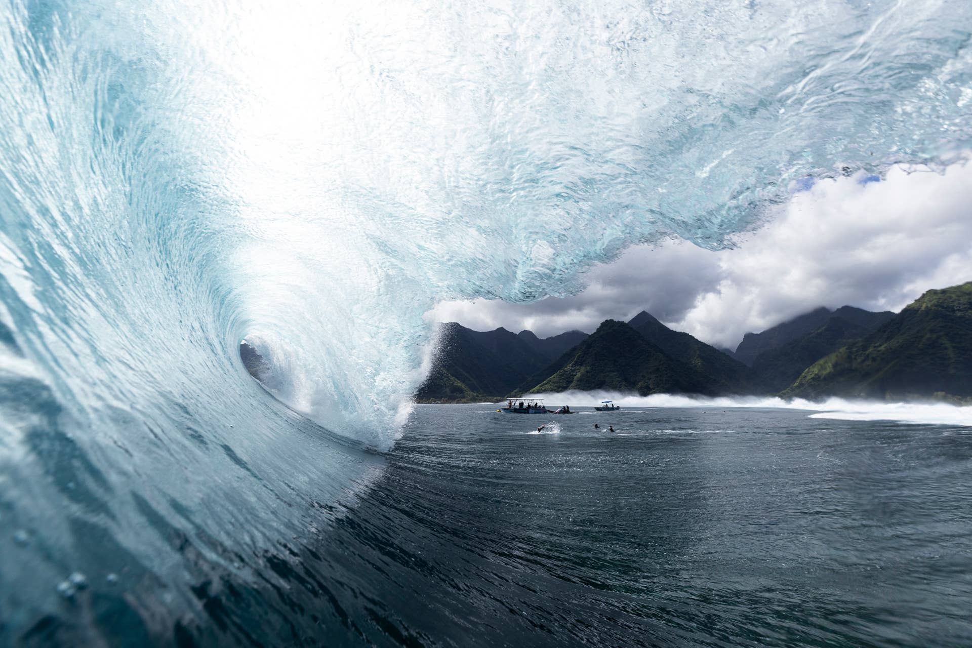 World of Red Bull Big Wave Surfing Now On Apple Vision Pro