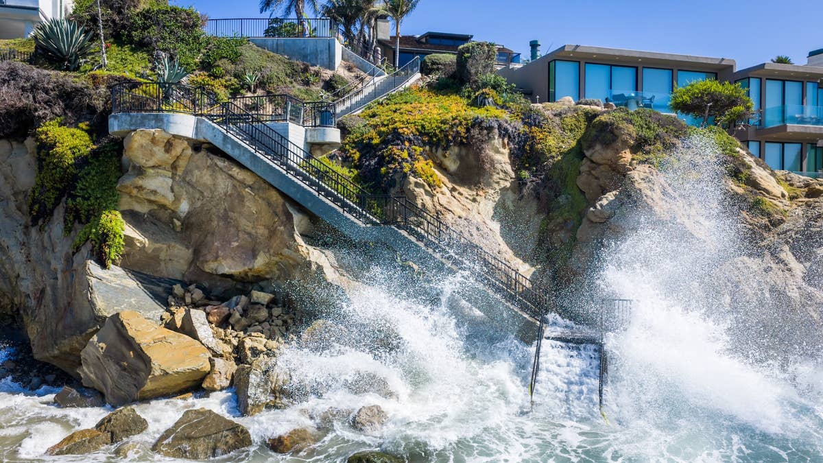 Wave Pool Mag Kelvin Wave Hits Southern California. What Comes Next? - Surfer
