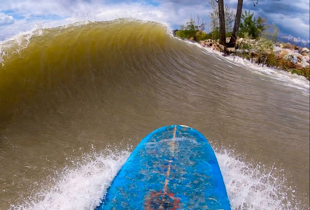 Utah’s Lone Surfer Catches Real Waves on Tiny Lakes (Video) - Surfer