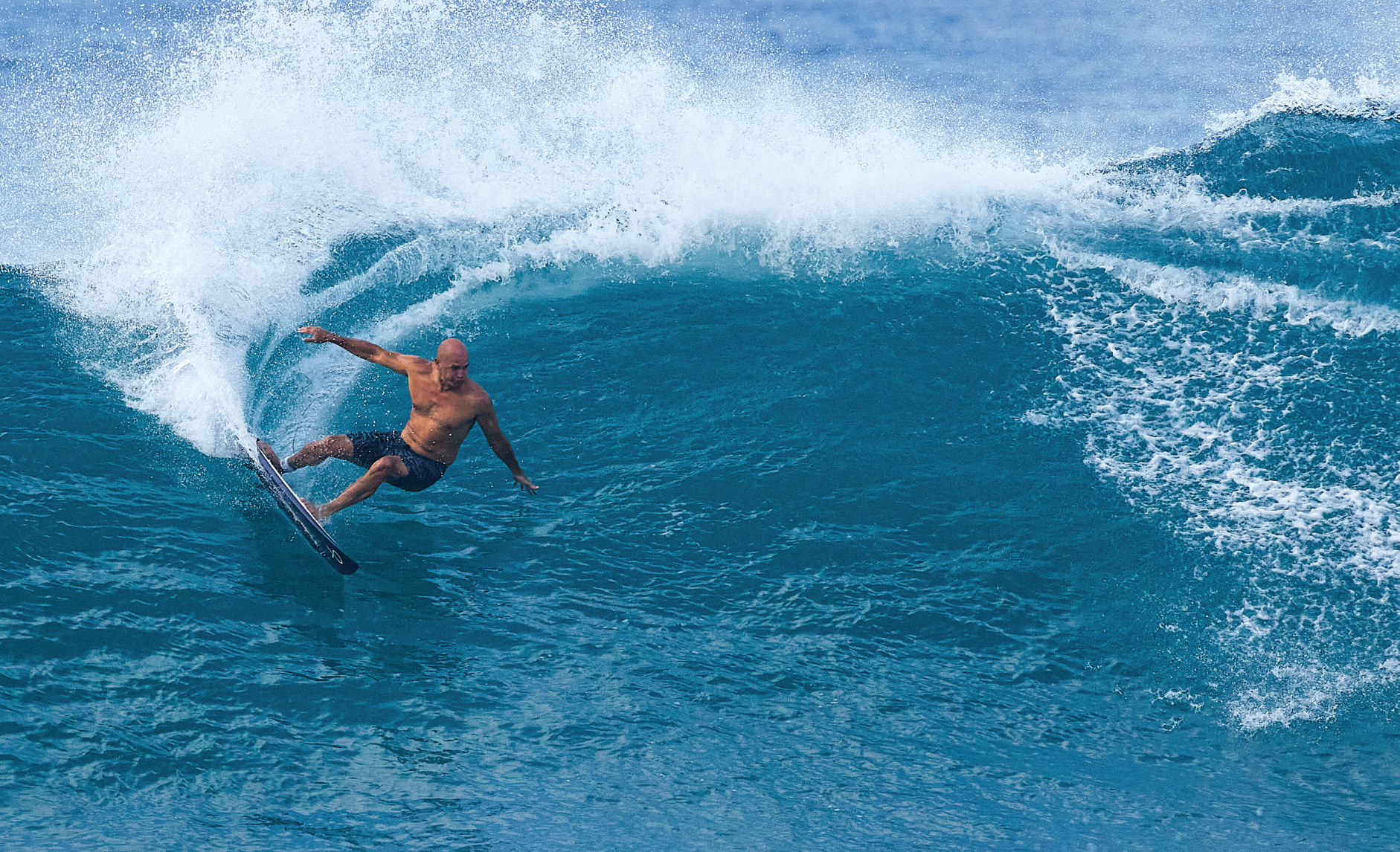 Comparing Kelly Slater's Outerknown and Florence: A Review of Surf Gear Essentials