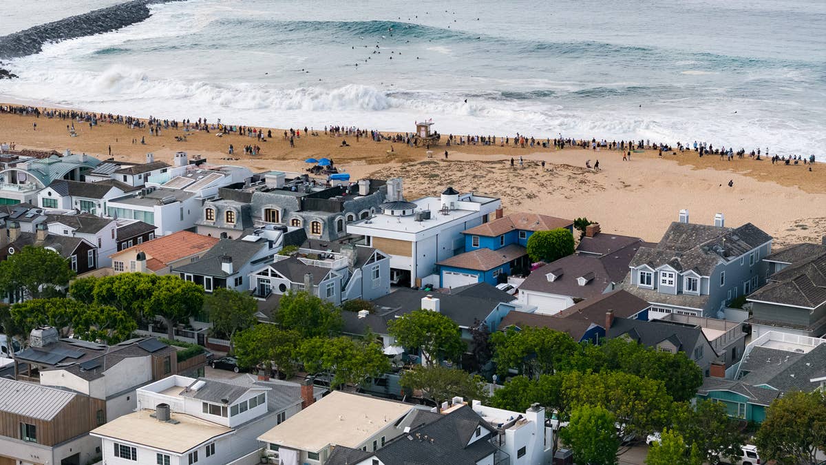 Capturing the Massive Southern California Swell at The Wedge and Malibu