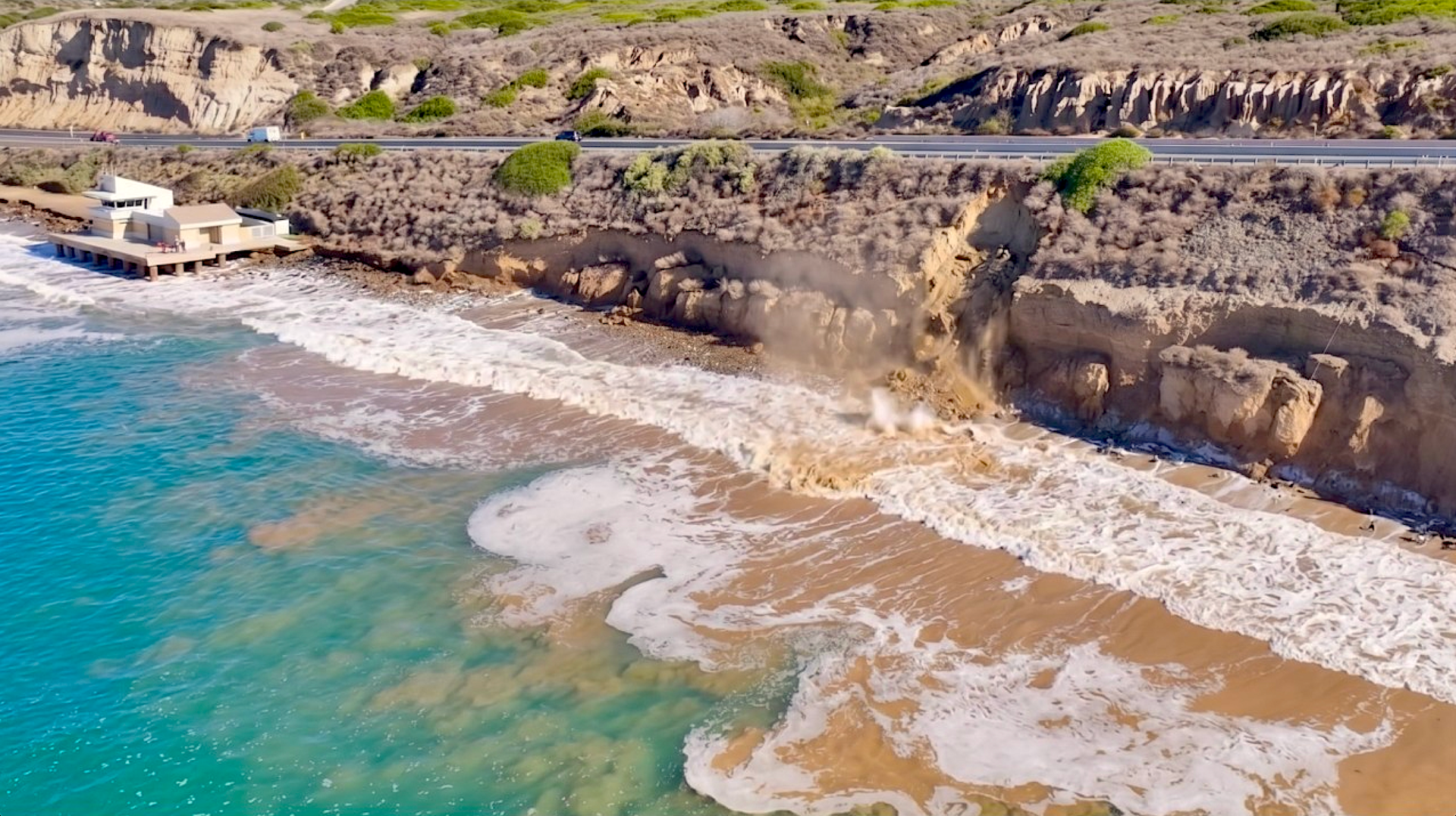 Massive Cliff Collapse Slams California Coast as El Niño Erosion Caught on Video