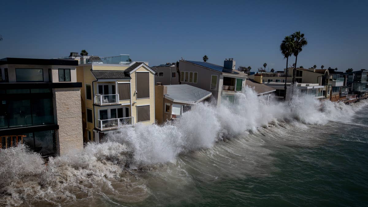 El Niño Is Coming. And The Ocean's Doing Some Weird Stuff