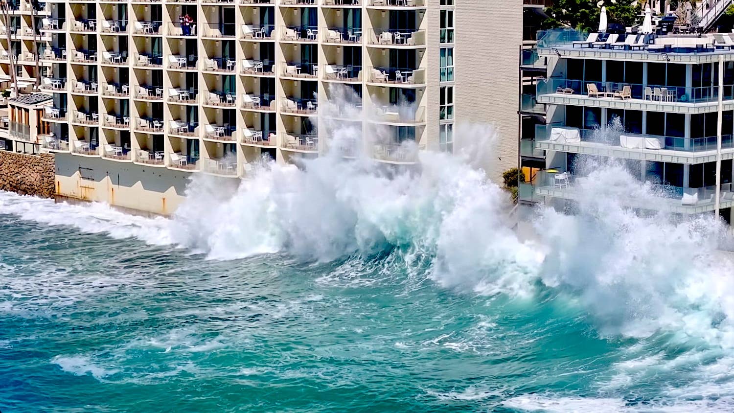 Wave Pool Mag Laguna Beach Surf & Sand Hotel Battered in Super El Niño Swell - Surfer