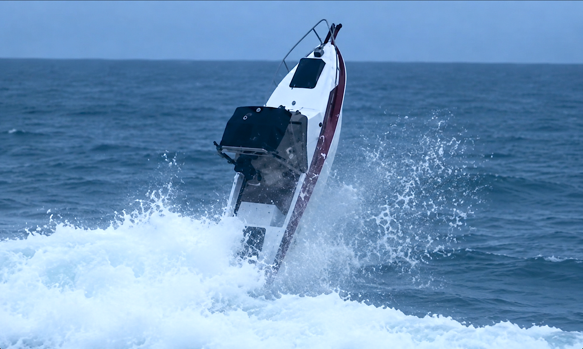 Boat Goes Airborne in Big Bar Waves, Flips 3 Overboard - Surfer