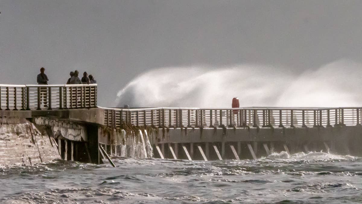 Florida Swamped, Sunshine State Sees “Highest King Tide Ever” - Surfer