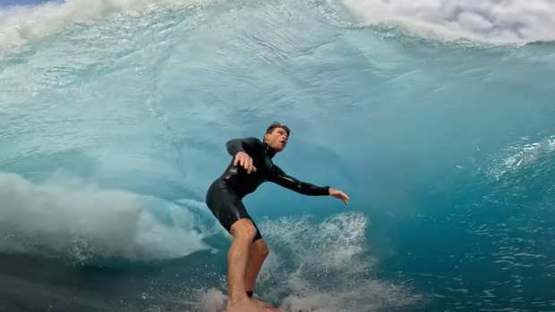 Mark Healey YouTube surfing Surf Surfer Oahu Hawaii Pipeline Haleiwa Backdoor
