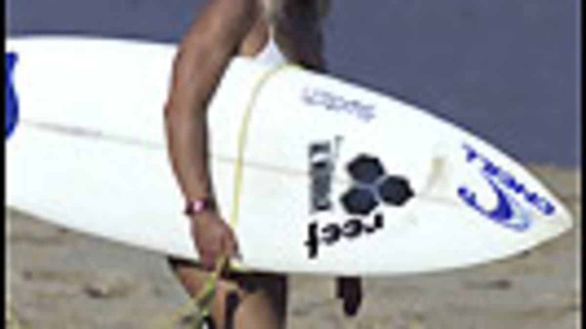 leash elite surfing