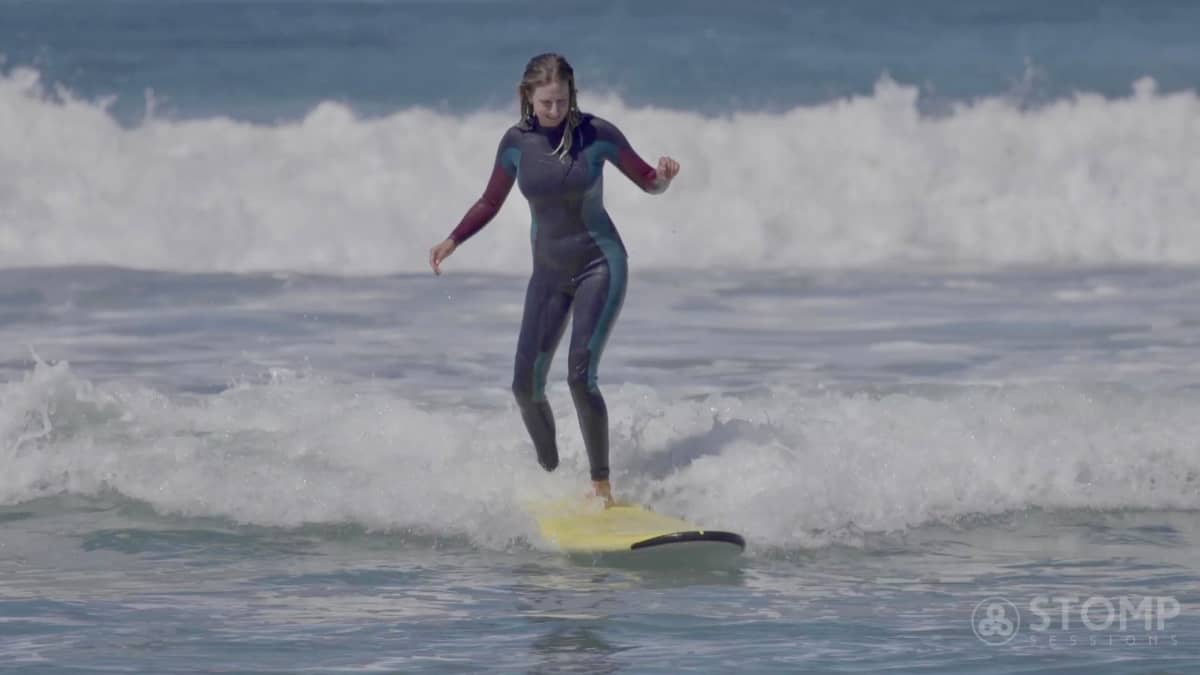 How to Surf The Ultimate Beginner s Guide with Step by Step
