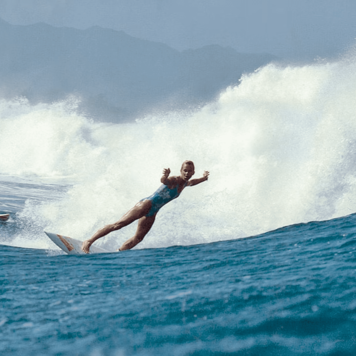 Women Surfers Can Finally Compete at Pipeline Pro