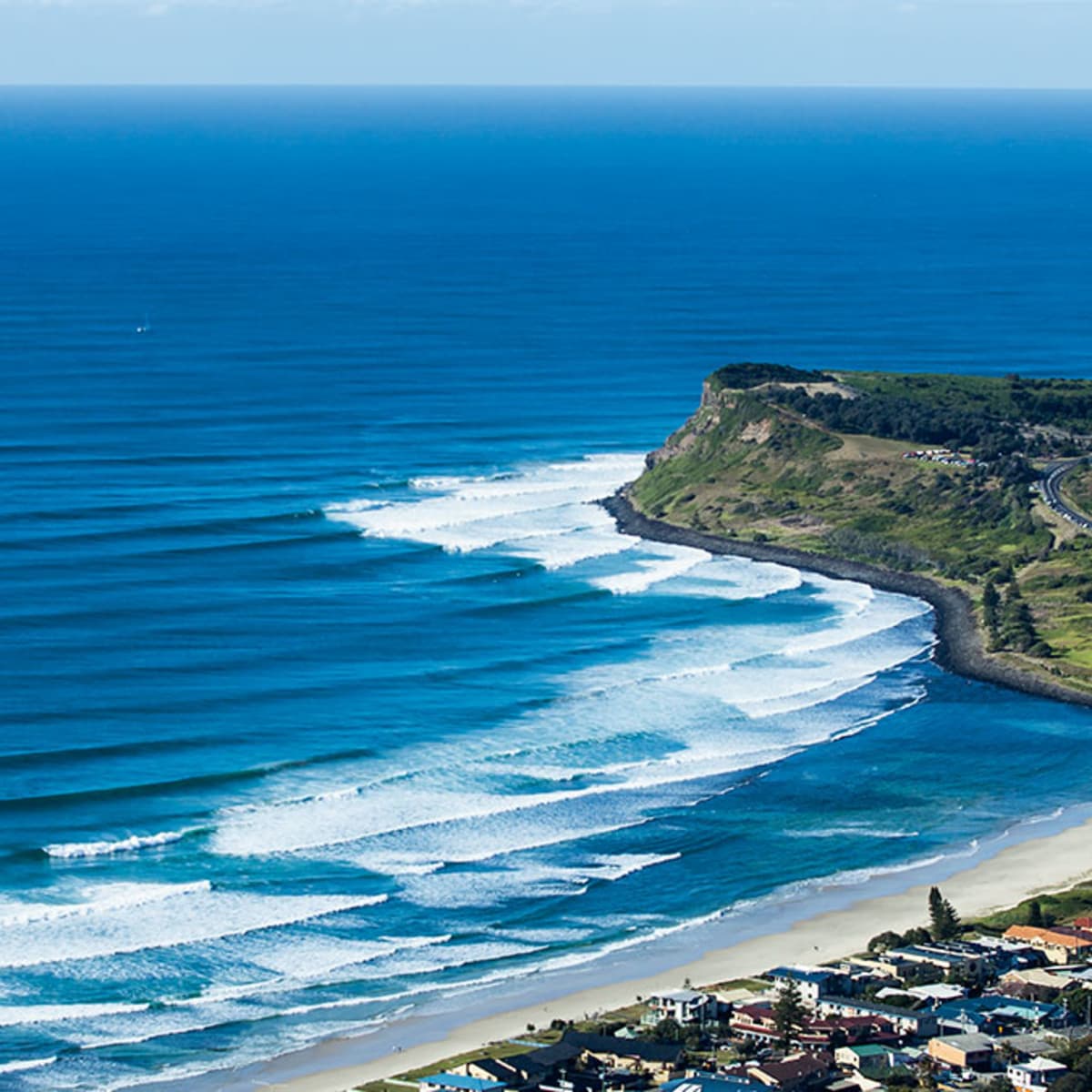 Surfer Holds Women s Head Under Water at Lennox Head Australia