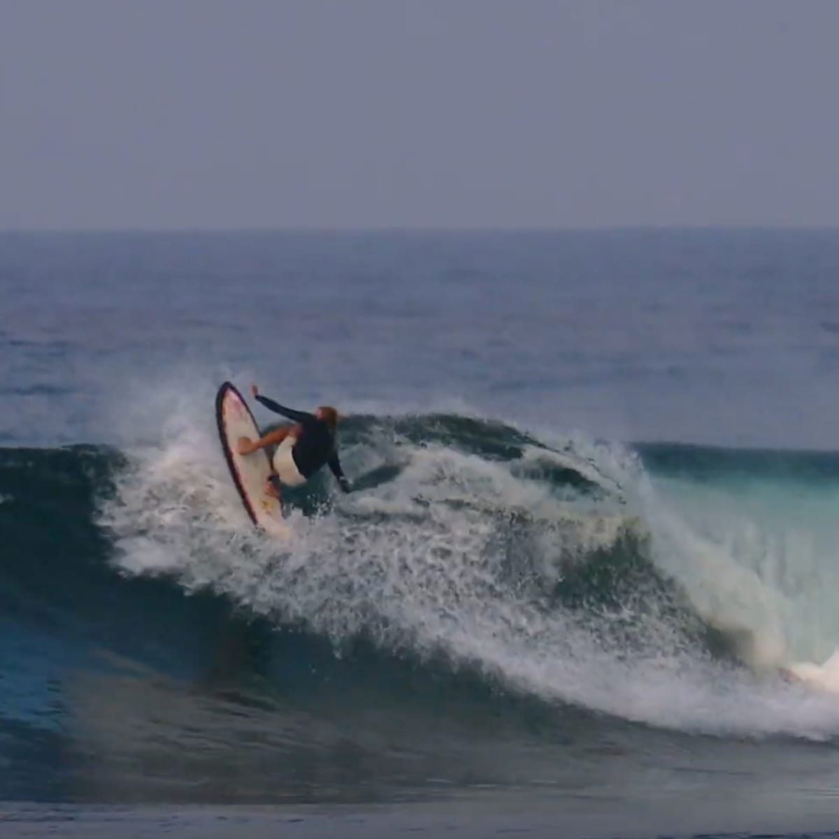Finless surfing shop