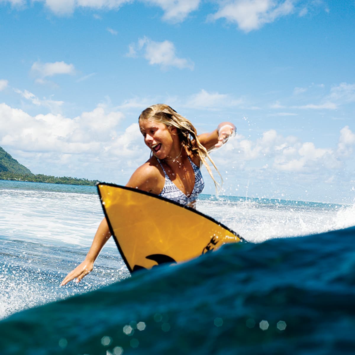 2011 Hot 100 11 20 Women Surfer