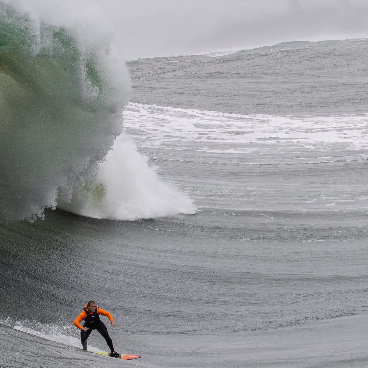 California big shop wave surfing