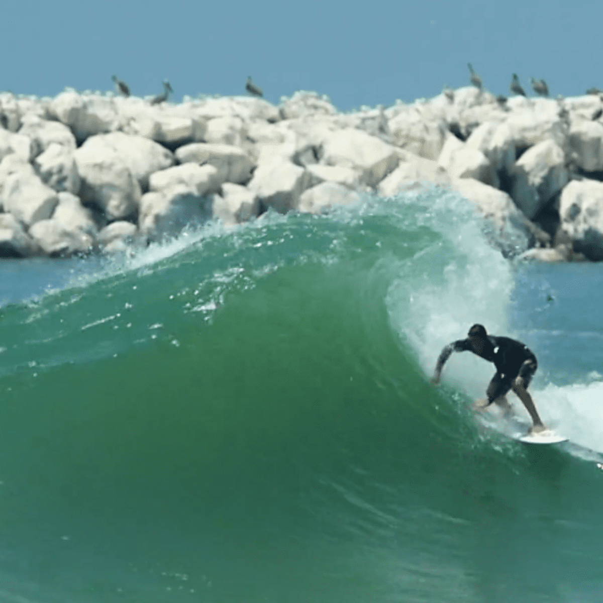 A Machine like Wave Appears in Ventura for Surfers to Ride