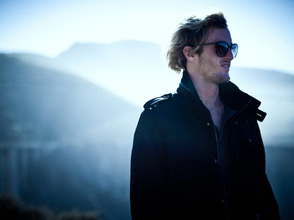 InfluencING Oliver Kurtz Surfer