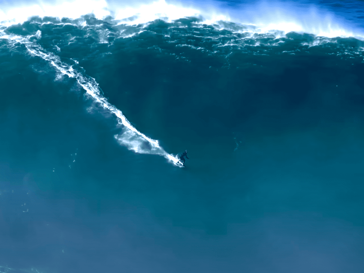 Tallest wave outlet ever surfed