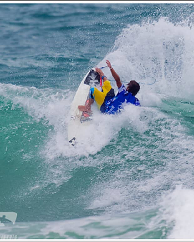 Kolohe Andino Wins the ASP 6-Star SuperSurf Internacional in Brazil - Surf  Guru Surf News