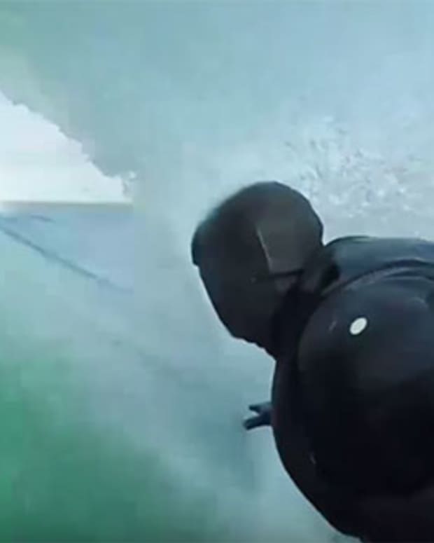 Feel what it's like to surf at the Cliffs of Moher with this 360