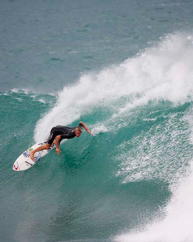 Backside snap hot sale surfing