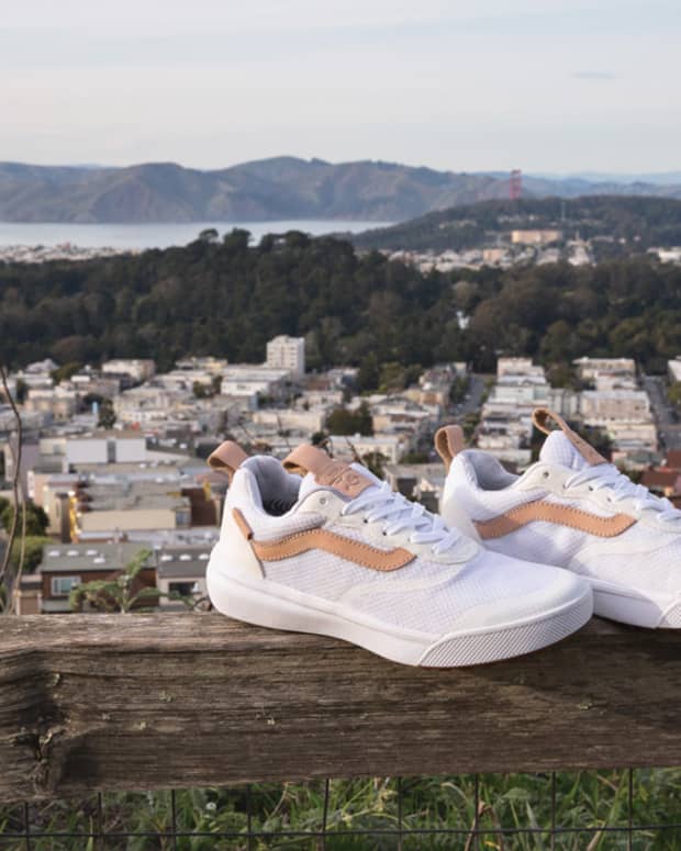 Leila hurst hotsell vans rose